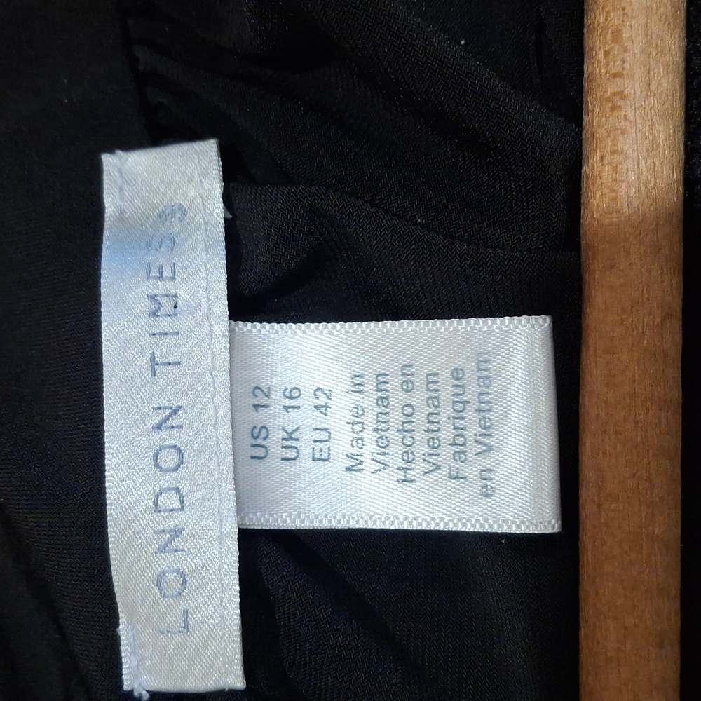 London Times Floral Maxi Dress. Size 12. - Picture 4 of 5